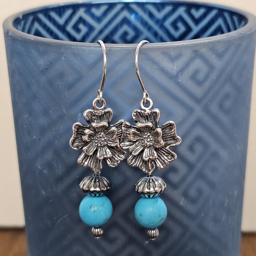 Southwestern Flower Dangle Earrings Oxidized 925 Silver and Howlite Beads - Picture 7 of 14